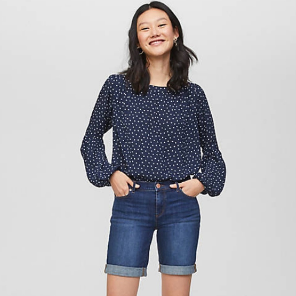 NWT LOFT Denim Bermuda Shorts Size 27